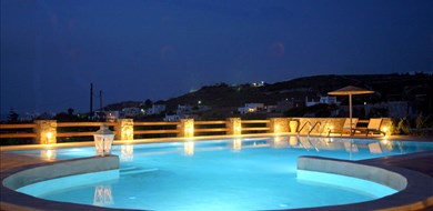 lefka-villa-naoussa-paros-cyclades-islands-1 - Villas with Pools in Crete, Corfu & Paros | Handpicked by Alargo